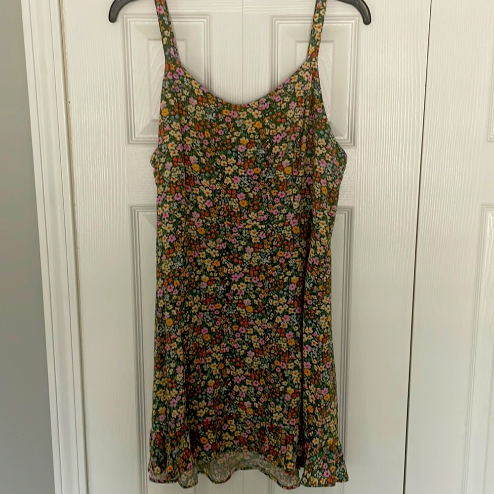 Old Navy Floral Sundress Petite Medium